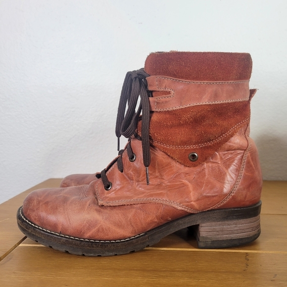 Dromedaris Kara red leather conbat Boots - Picture 6 of 8